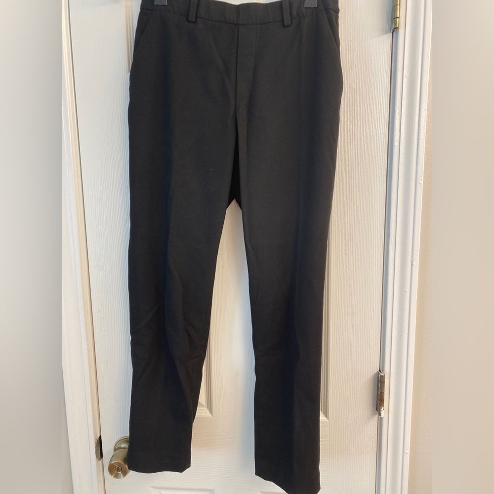 Uniqlo black trousers